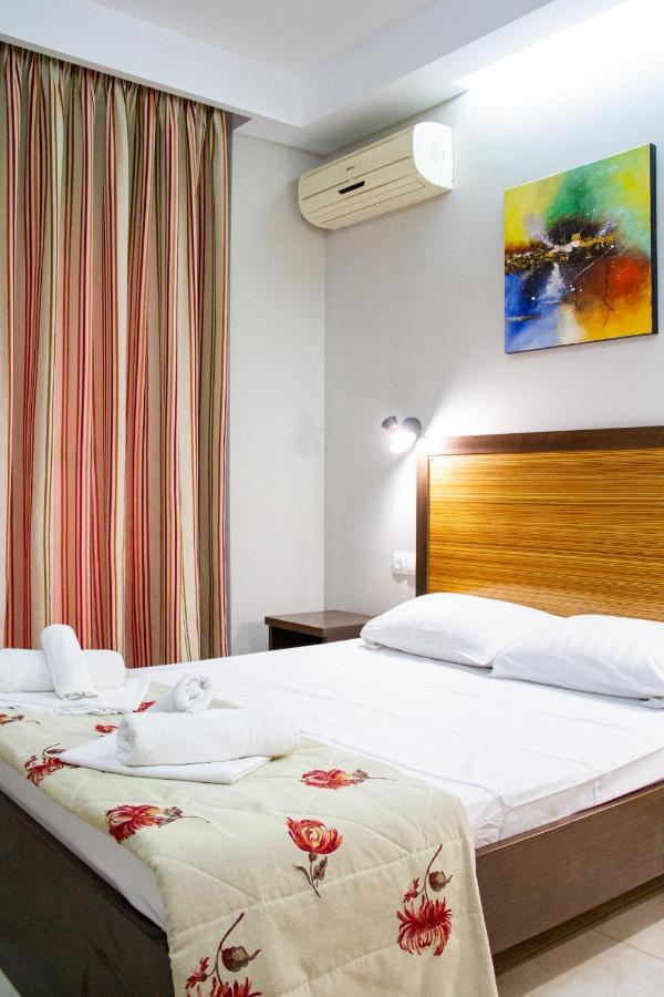Hotel Rodon Paralia Katerinis Luaran gambar