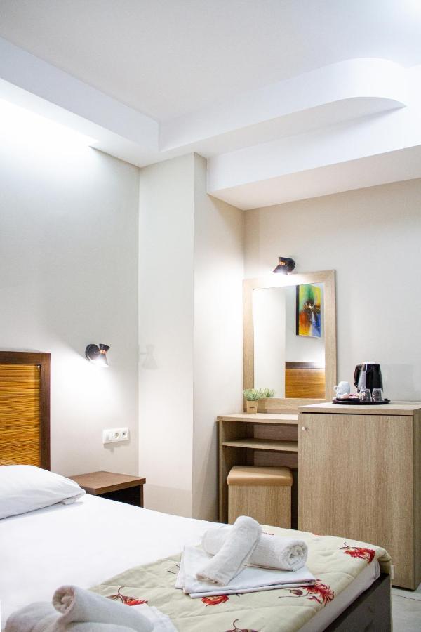 Hotel Rodon Paralia Katerinis Luaran gambar